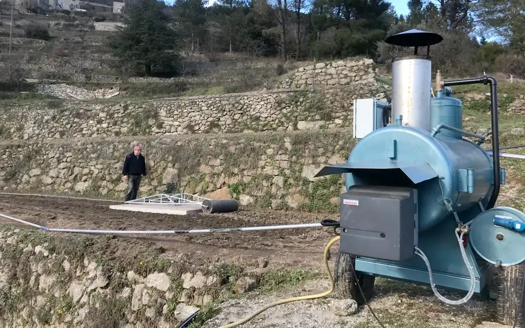 Désinfection des sols par stérilisation au domaine Castel Riquet